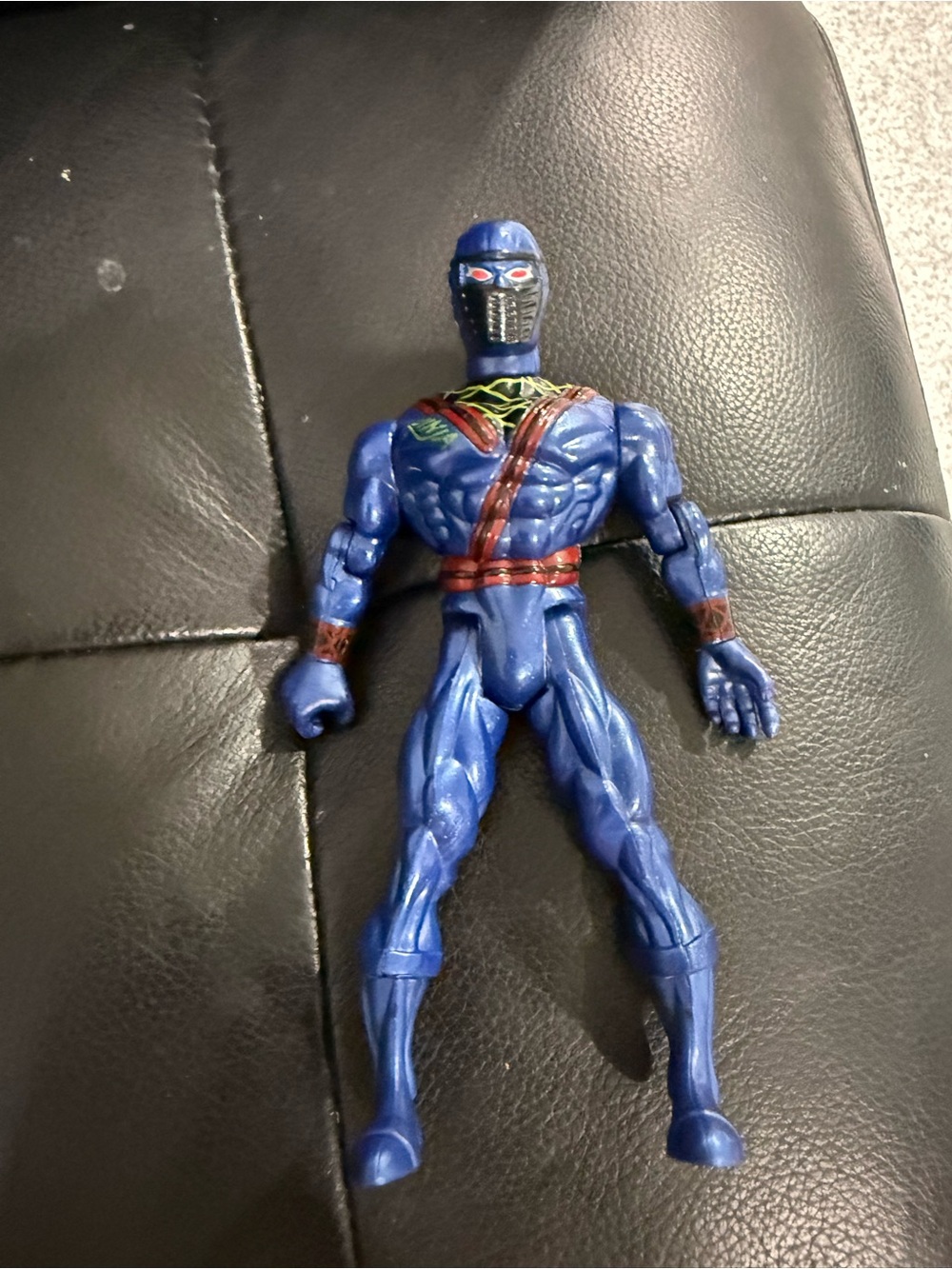 Red Sunco 2001 Ninja Villain Bad Guy Action Figure 5.5" Tall